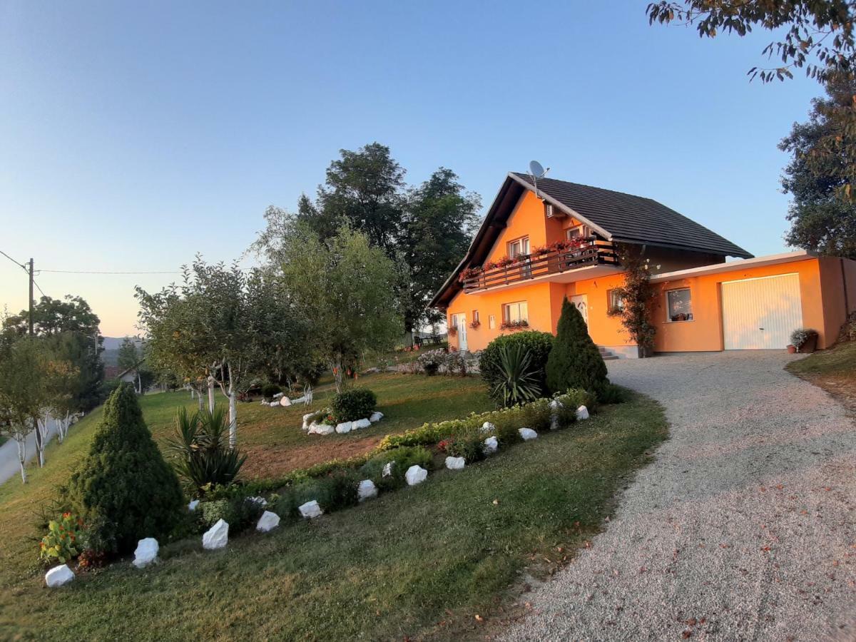 House Jelena&Marija Apartment Rakovica Exterior photo